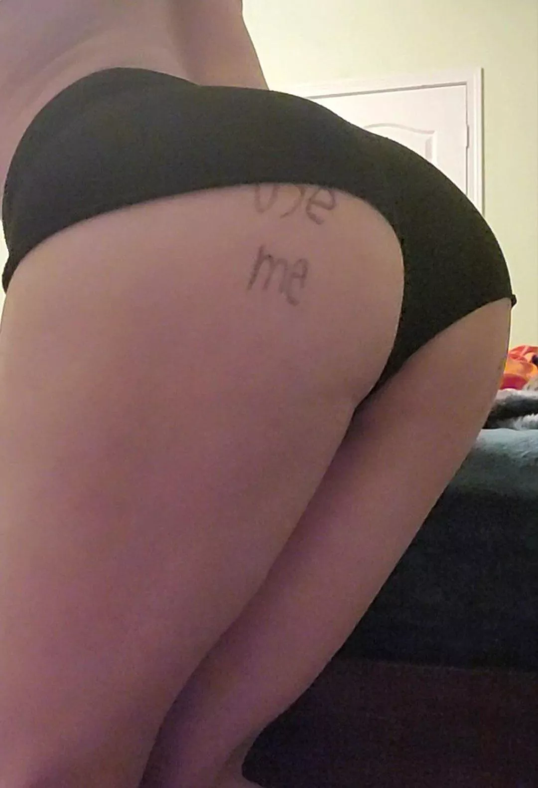 For big c*cks to use💋 posted by SuitableCupcake0_0