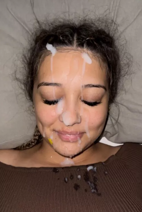 Freshman year of college made me into nightly cum rag for frat guys 😅 by xjessicakinleyy