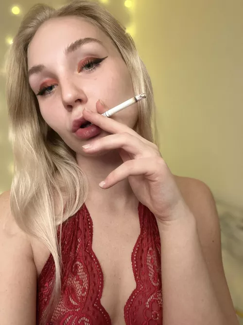 Go smoke 💨 by Seegirl_O