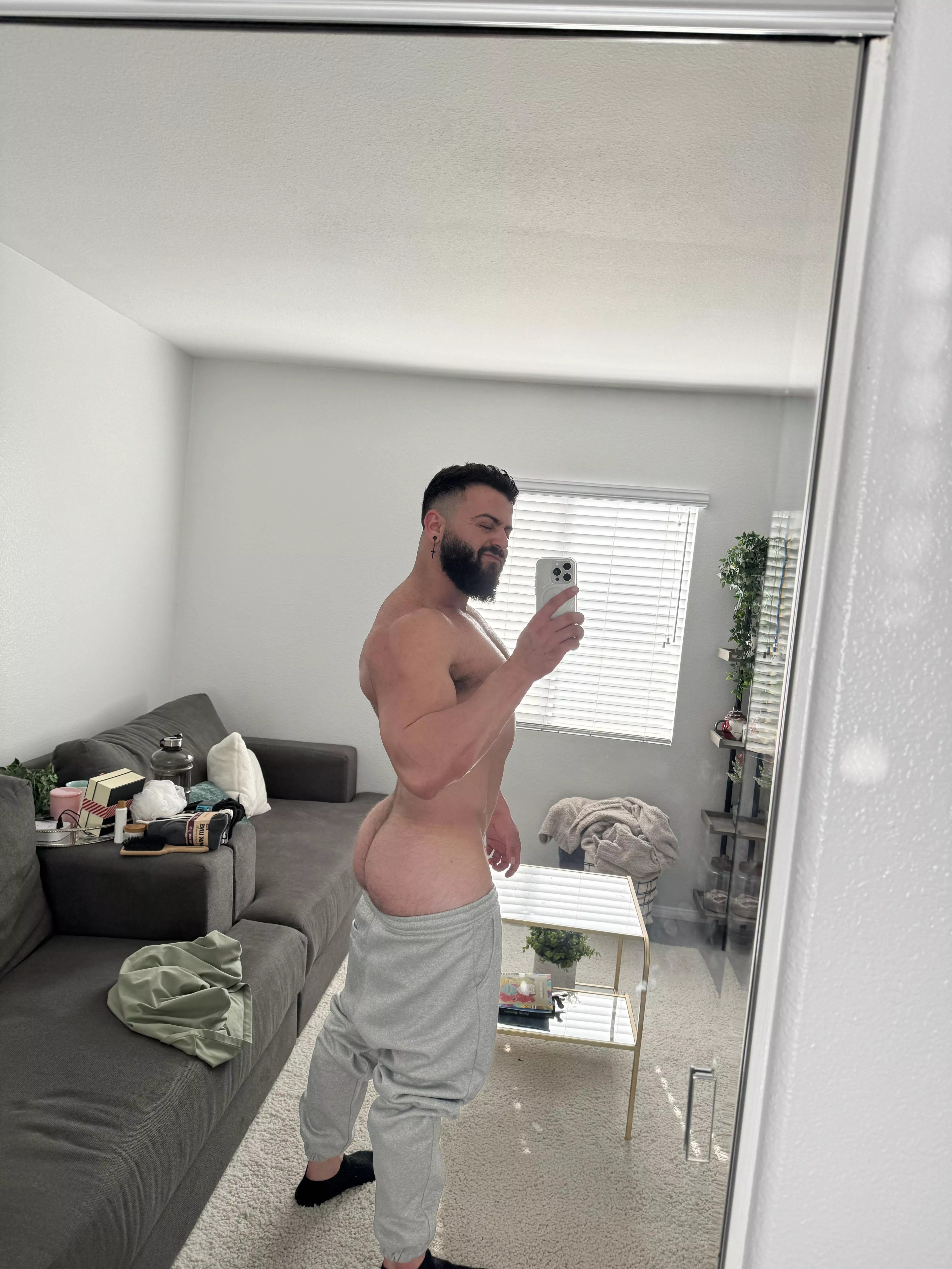 Hey hey booty for bwekfist posted by Mightbesterling