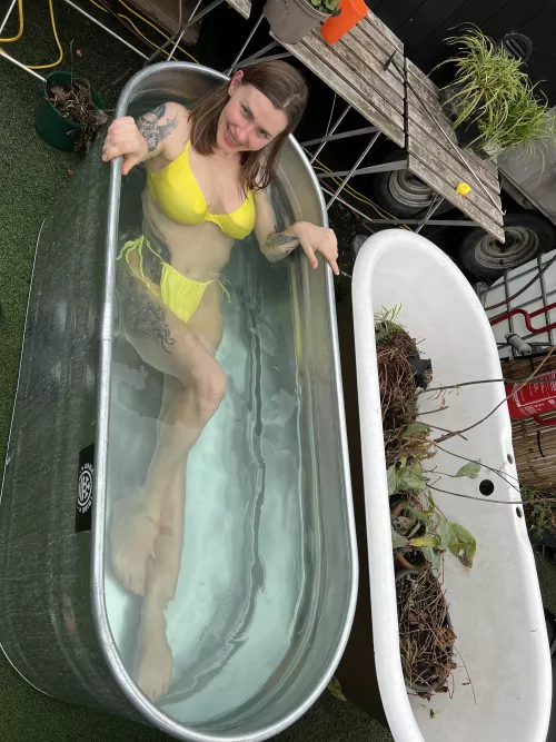 Hey! by Im_draculas_wife