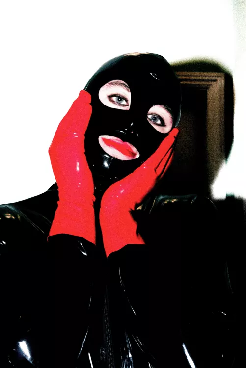 Hoods make me happy 😍 by __Bodysnatcher