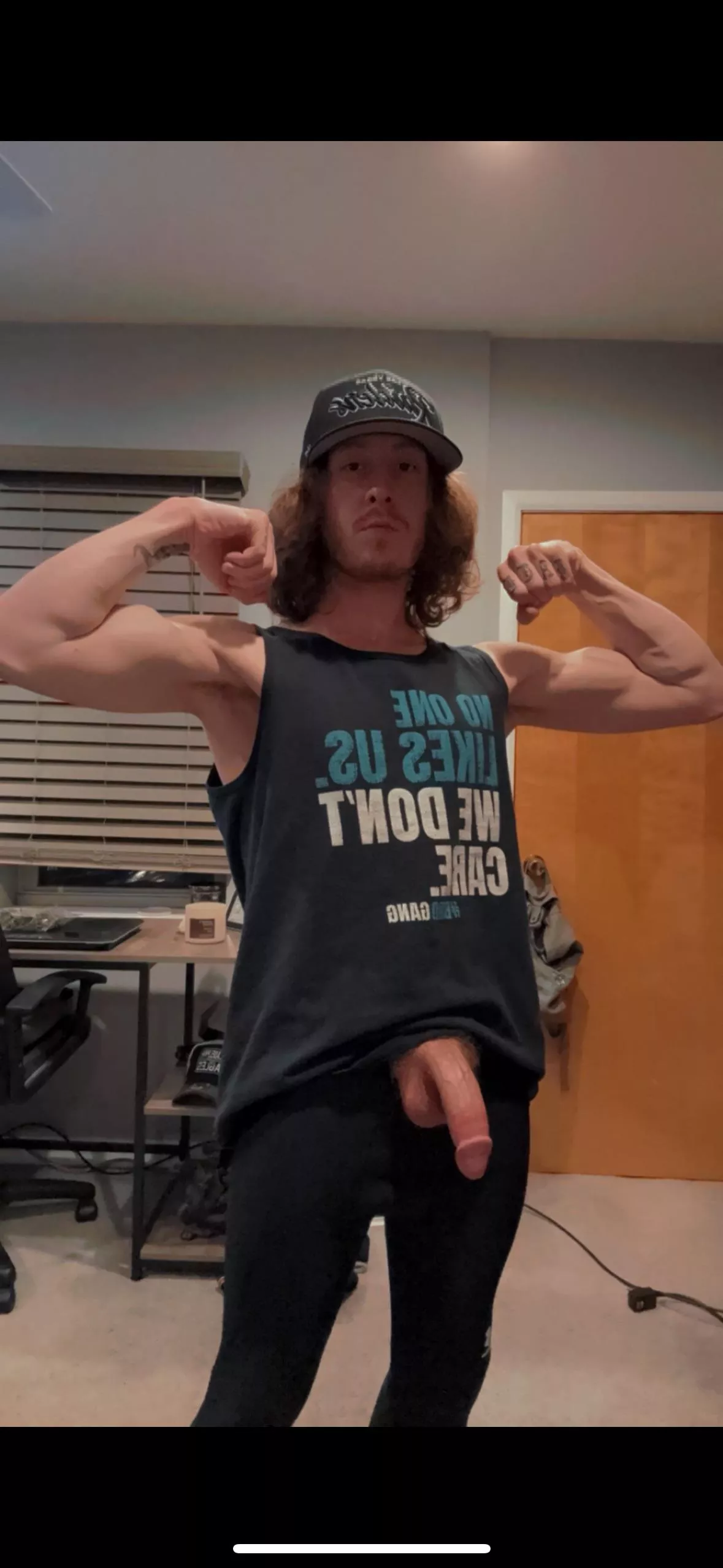 Hump Day post! halfway there friends🔥 posted by AdBackground9856