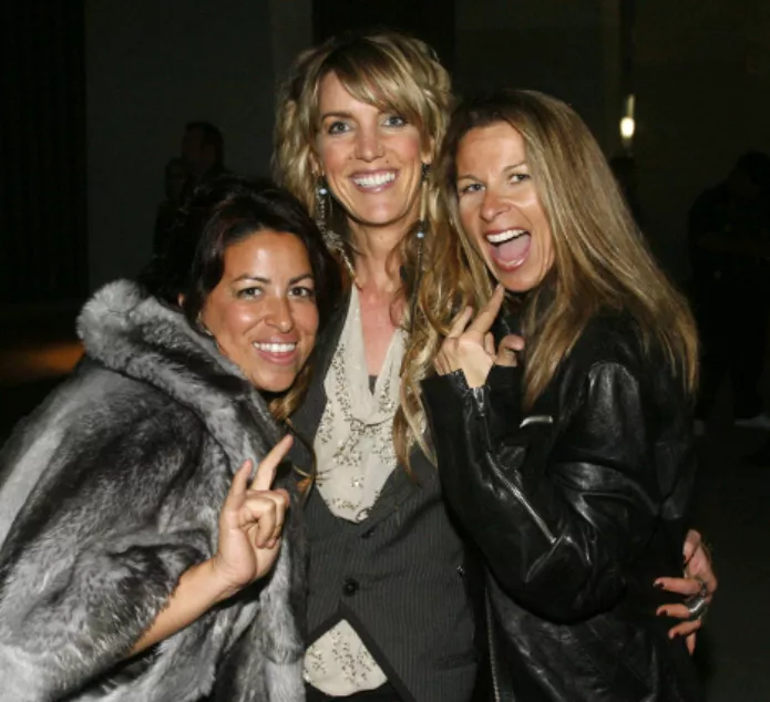 Hungry cougars posted by Chaturbater1