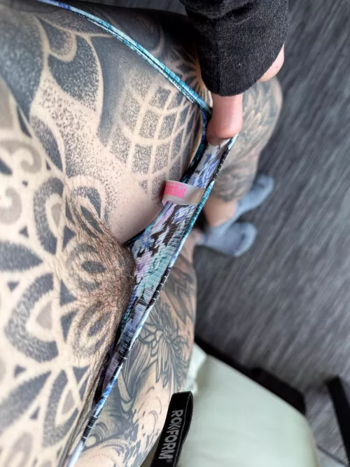 I like to leave a little bit by anneamor