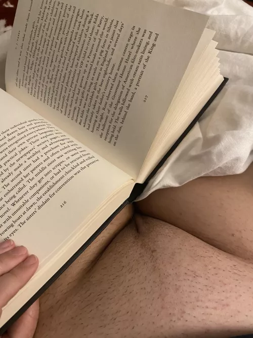 I love having an innie by Shhh-ThisHas2BSecret