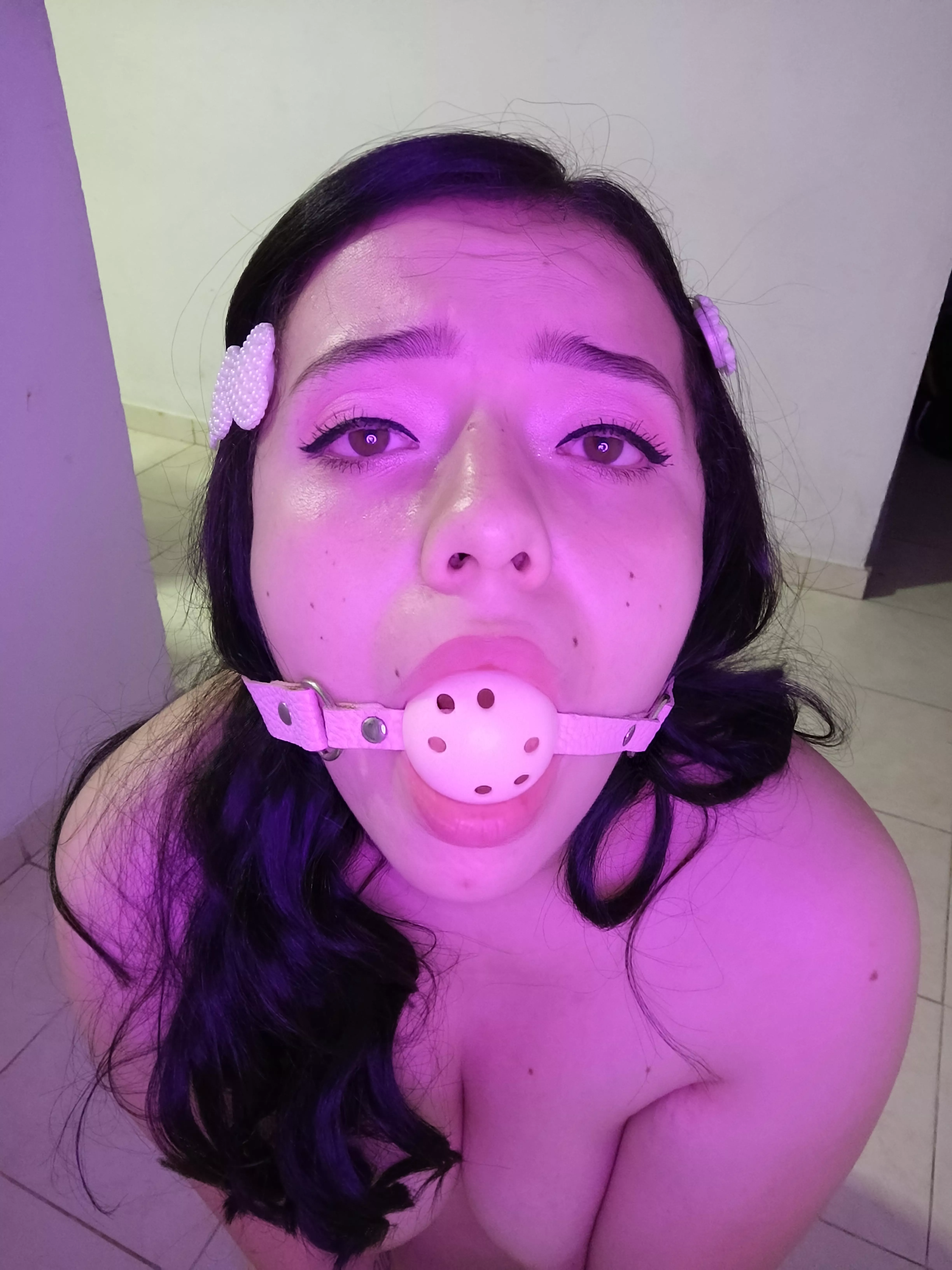 I moan inside out when I am gagged posted by Ms-Monroe