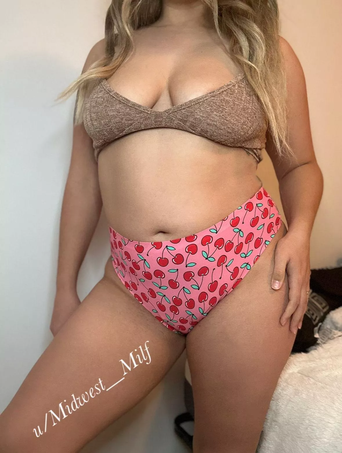 Indulge your sweet tooth with this cherry pie fullback🤭 [selling] [USA] posted by midwest__milf