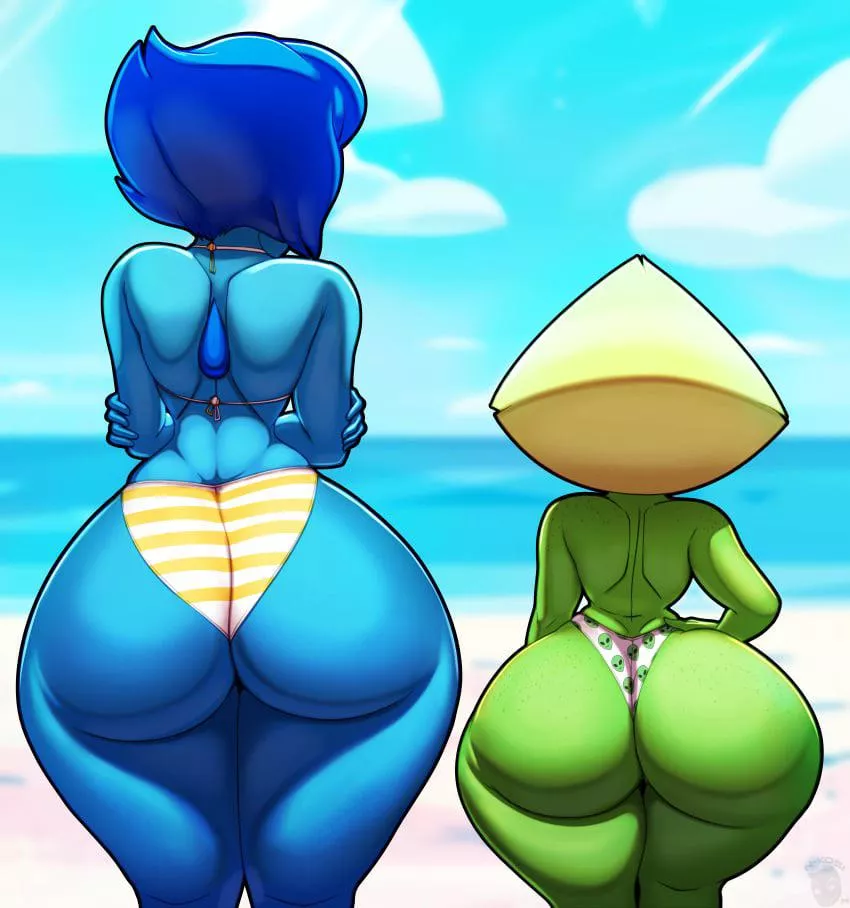 Lapis’ ass or Peridot’s butt? (n-kosi) posted by ready-aim-jizz