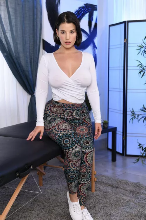 LaSirena by Cautious_Mobile3622