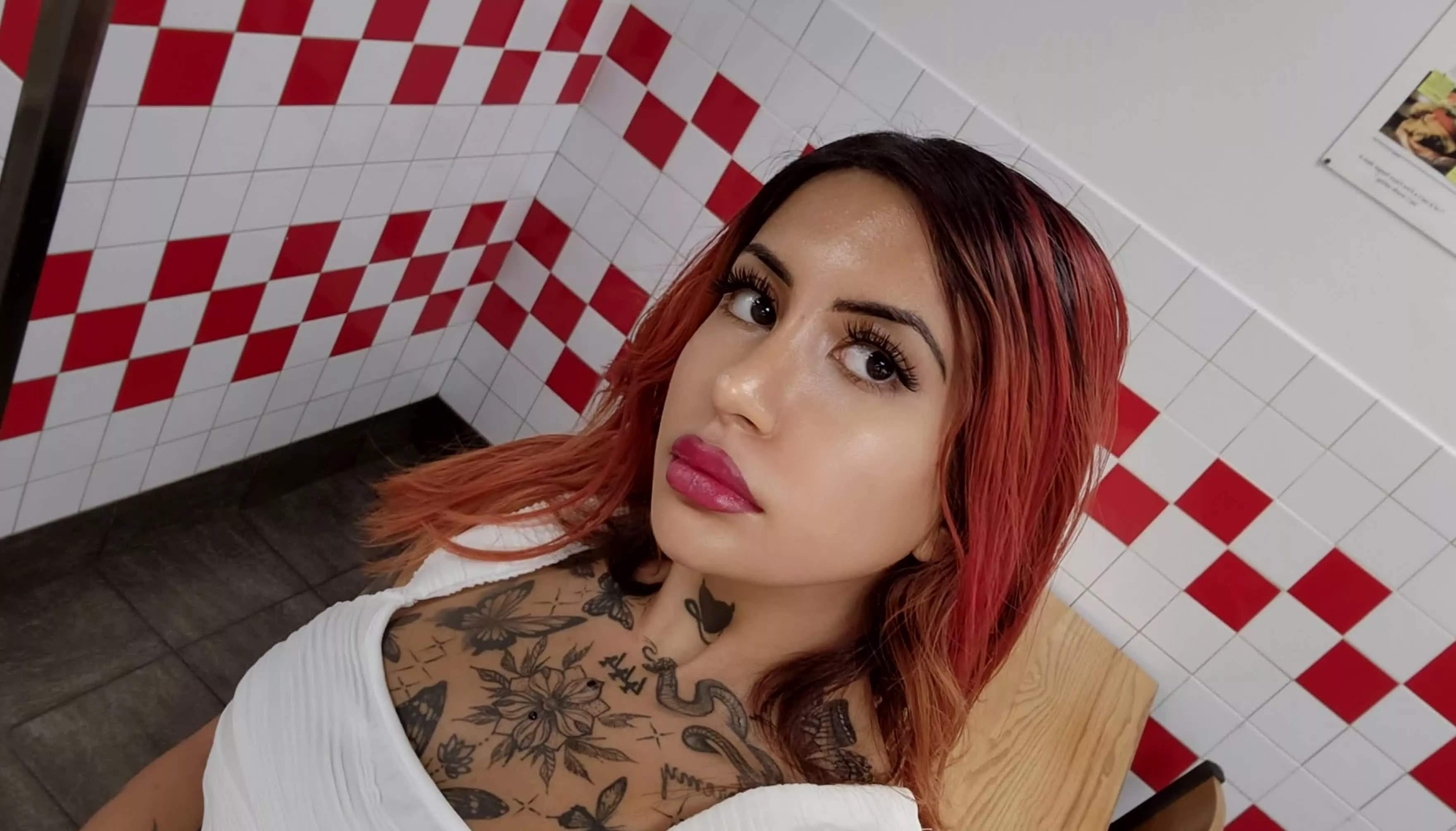 Let me be your dream goth girl posted by CourtneyDriscoll