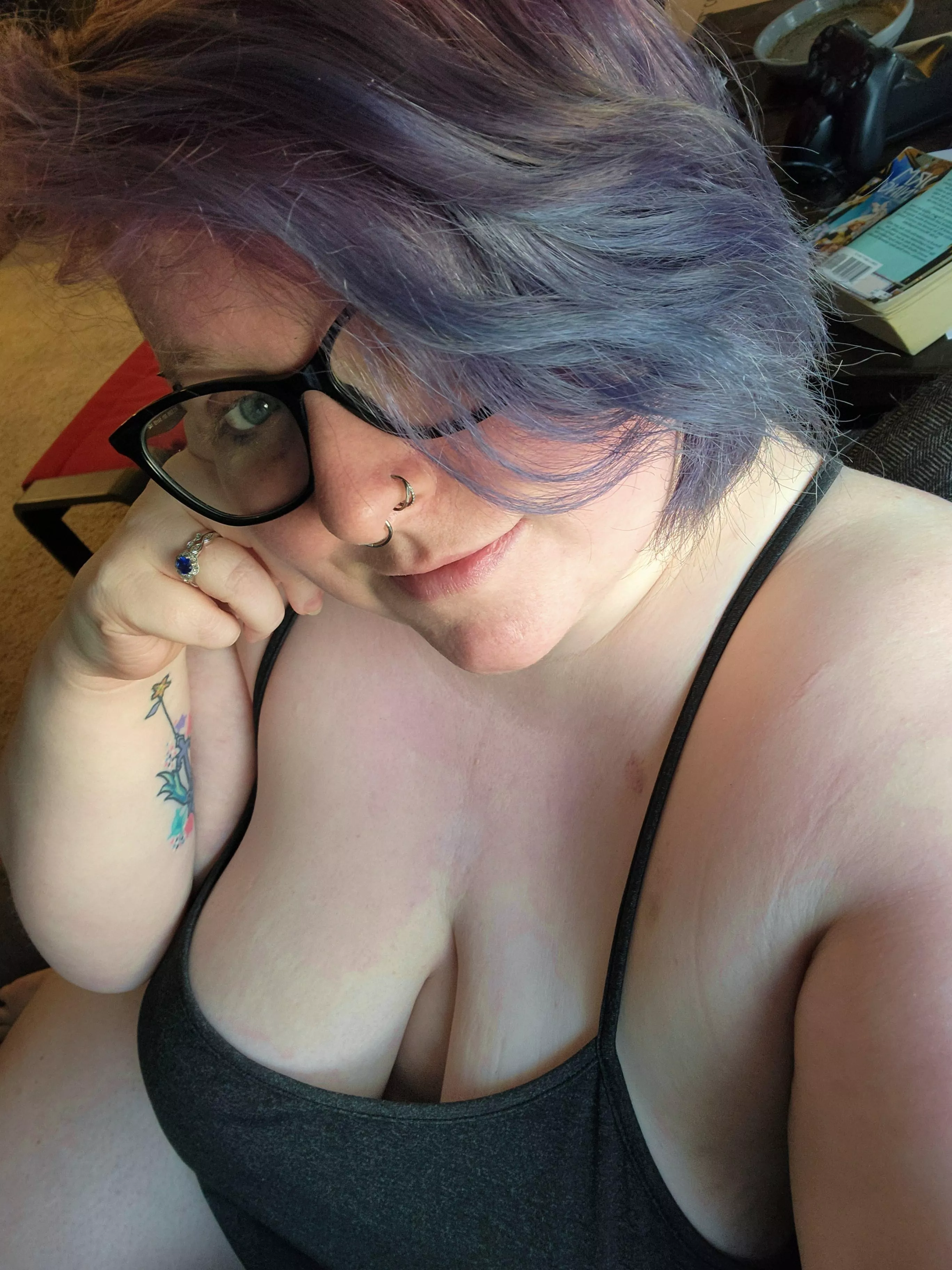 Let's relax together posted by Angel2016Curves