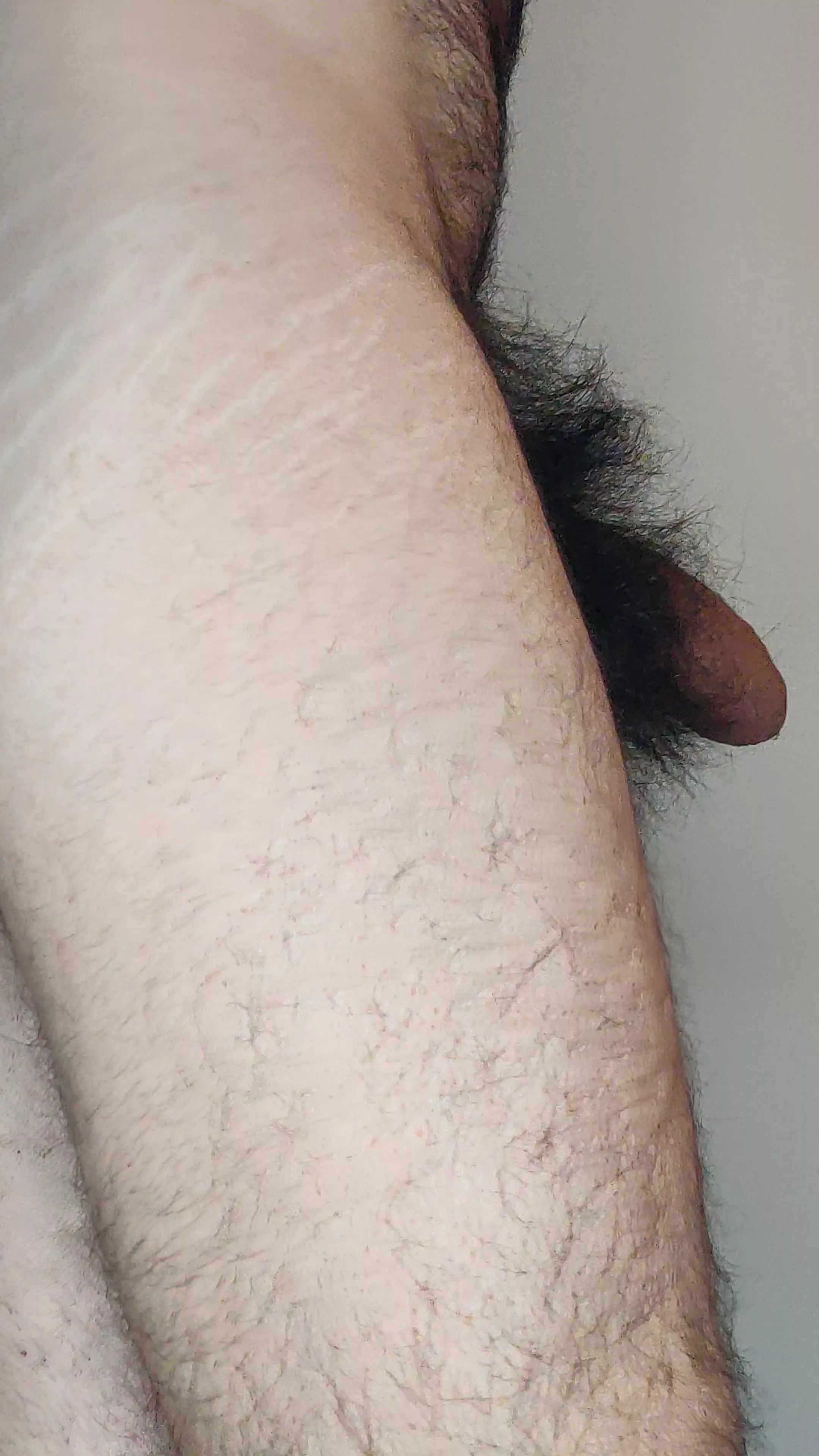 Look at daddy's crotch posted by MassiveWeather