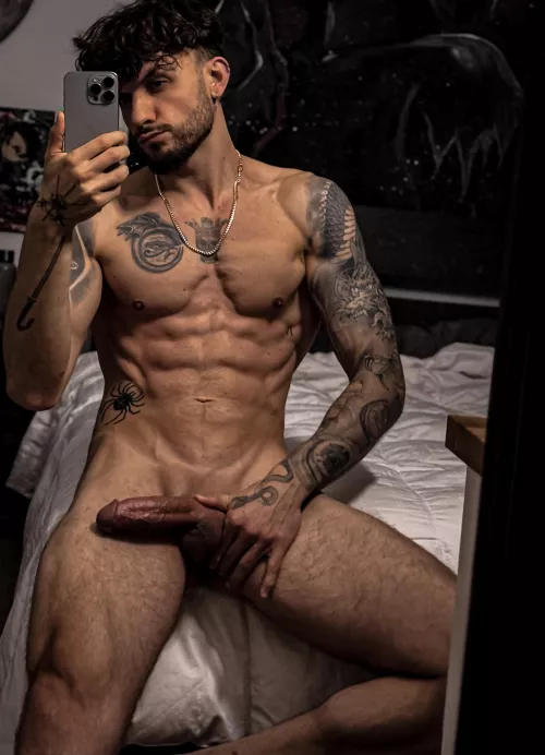 Need your lips here now by arubiion