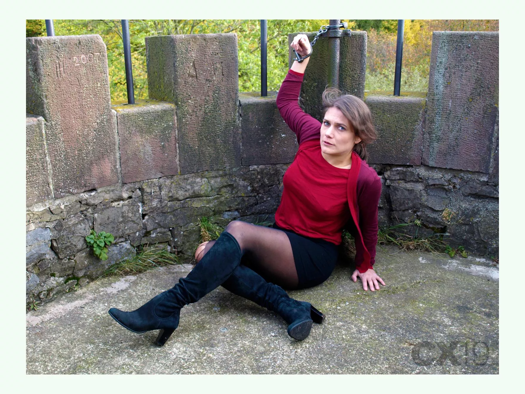 Outdoor Cuffing posted by LengthinessIll2639