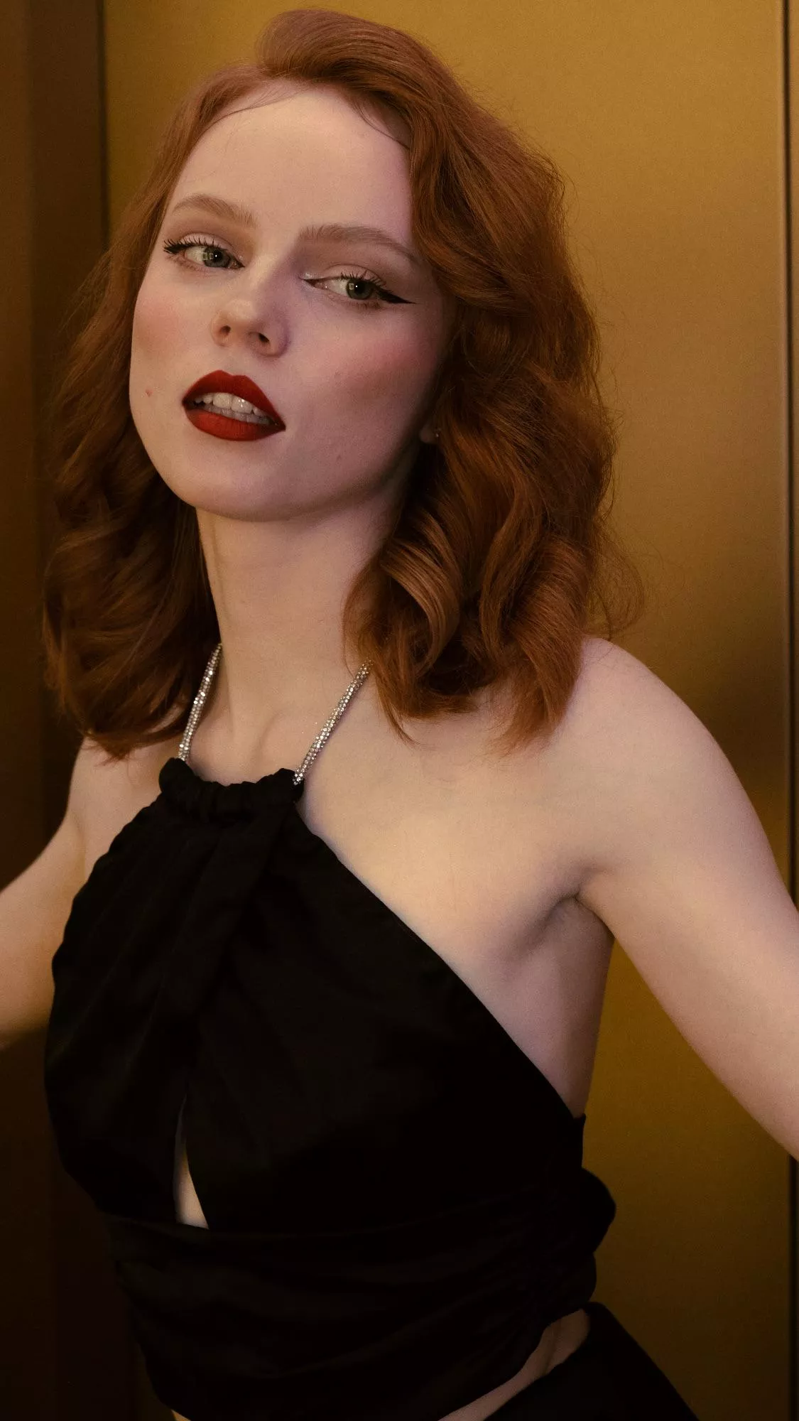 Polina Vishnevskaya [2023-12-20] posted by x---1