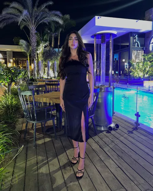 Poolside Dinner by 8thTraveler