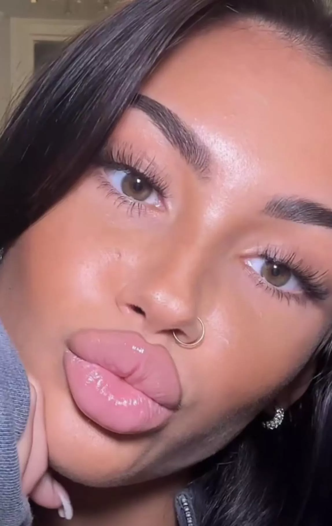 Pout posted by lonelyalbuq