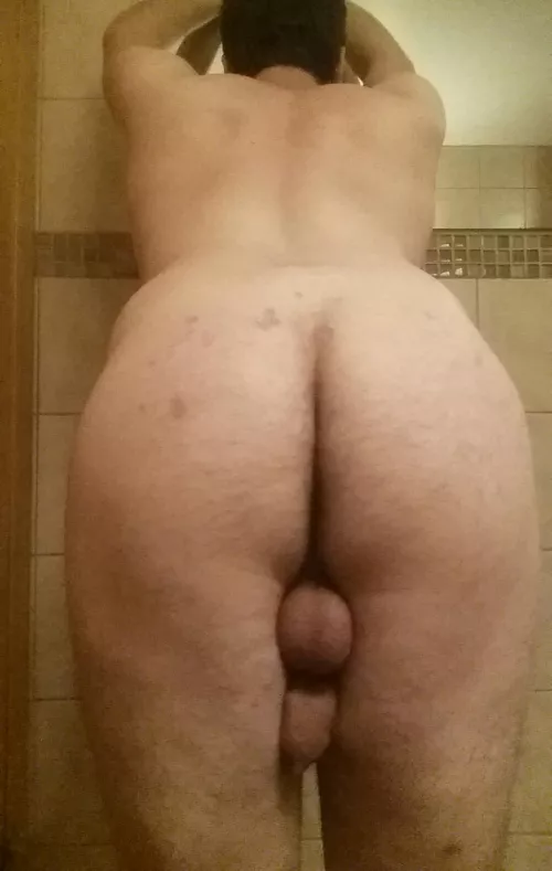 Practicing my poses by xaviermusthave