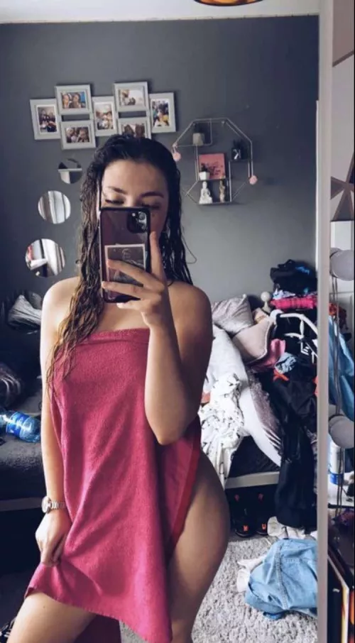 Red Towel by throwaway_972999