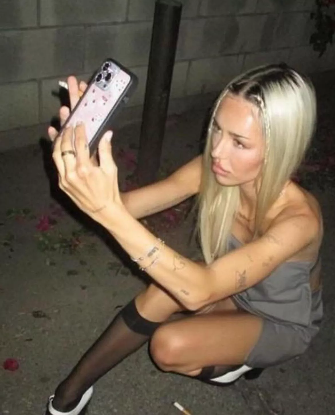 Selfie 🤳 posted by Early_Cartoonist_690