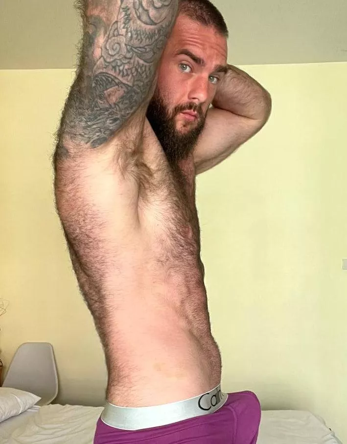 Where would you start licking my body first and why would it be my armpits? posted by bwarren106