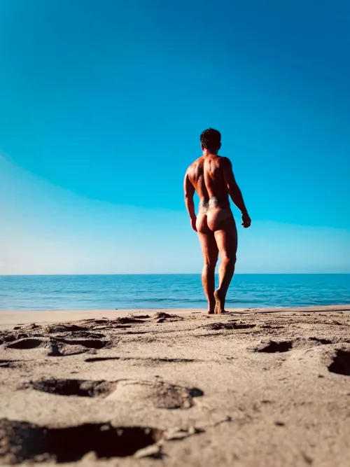 Would you like to be stuck on a deserted island with me? by Jorgeoussss