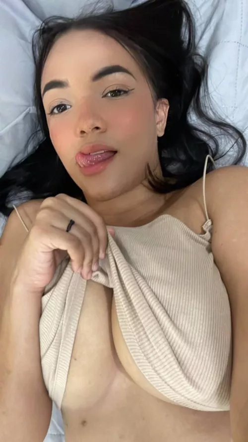 Would you titty fuck me until your cum is all over my slut face by ShandaArline