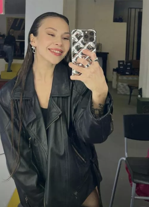 Would you use your teeth to take my panties off? by anakarina1236so