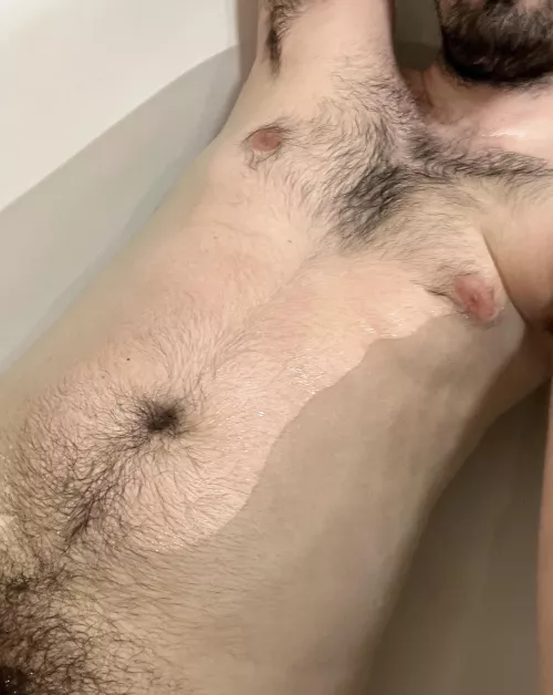 You like a hung, hairy alpha?😈 Dms open 💪🏼 by HungYoungAlpha-