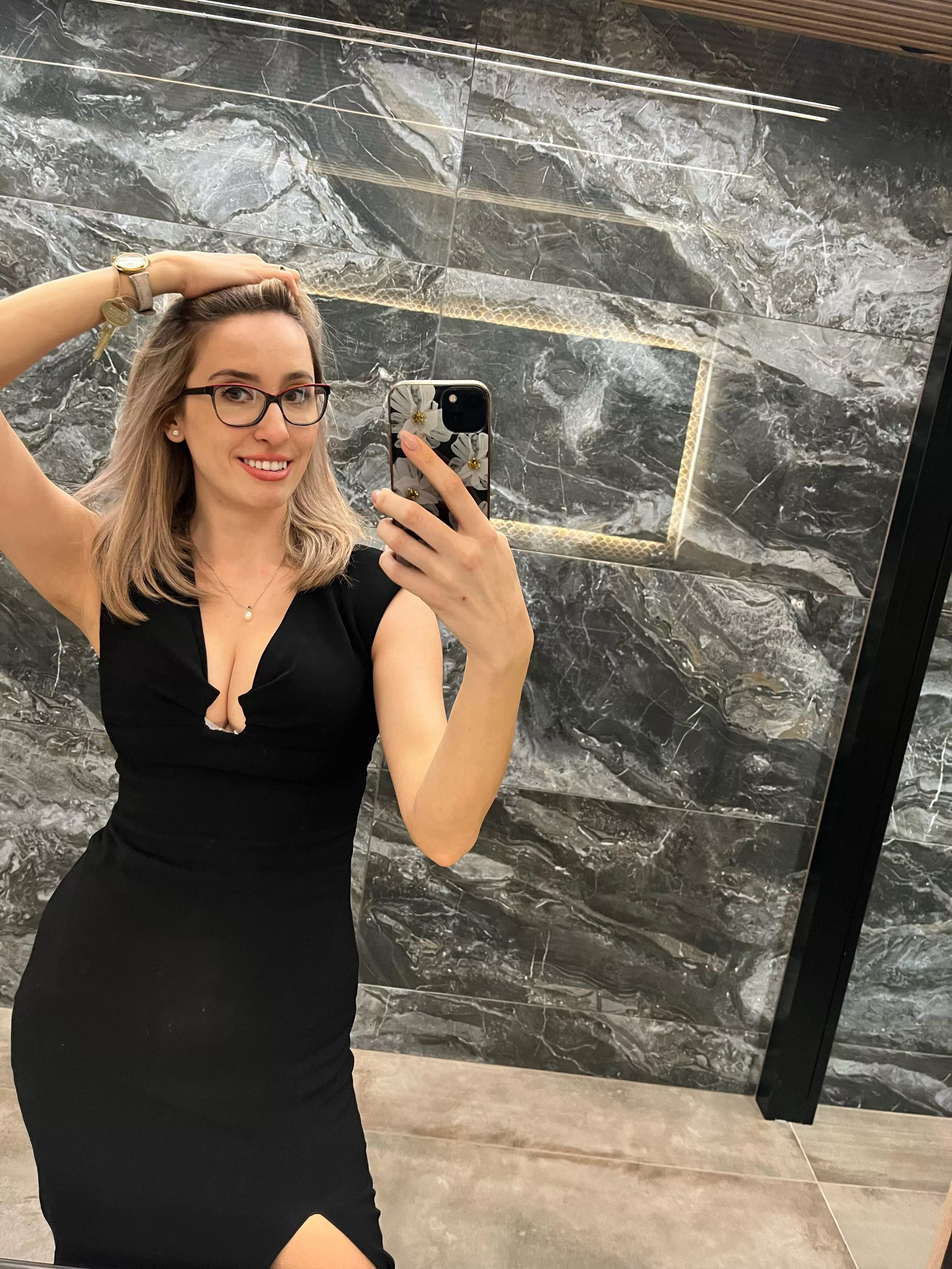 Your favourite PhD student, manager and sexcoach :) posted by Sexcoach_Katherine