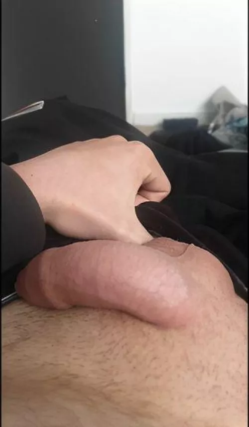 19 hmu by Supermarket_Chance