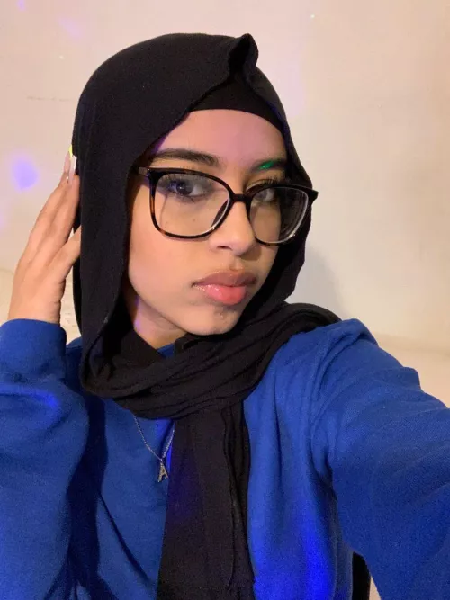 19F hijabi girl who wants to be cumtribute by Unfair-Examination77