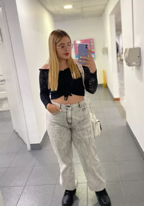 Am I sexy enough going to school by bradisongchw