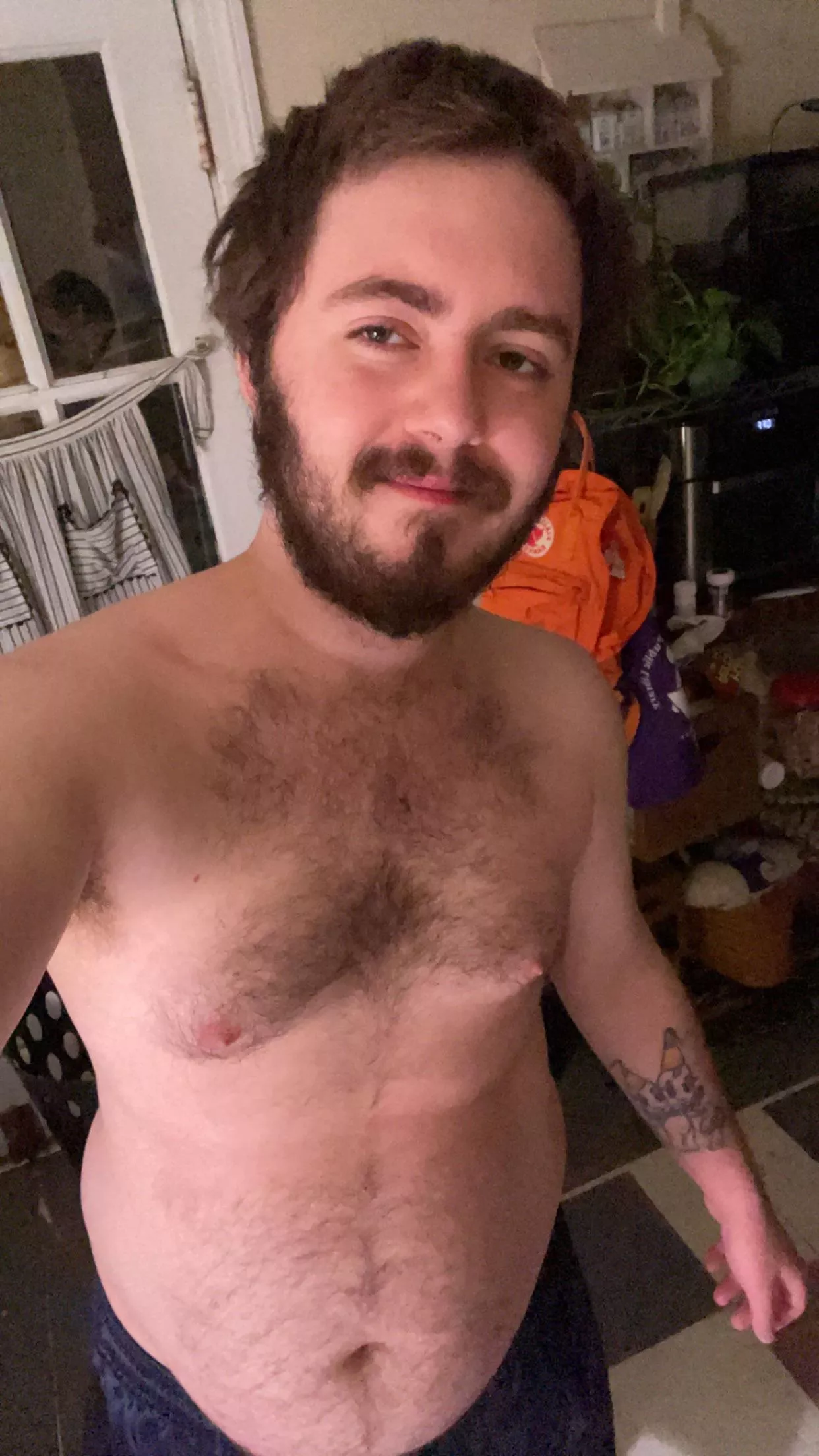 are shirtless pics mild? i was feeling cute lol posted by buttnakedbanjo
