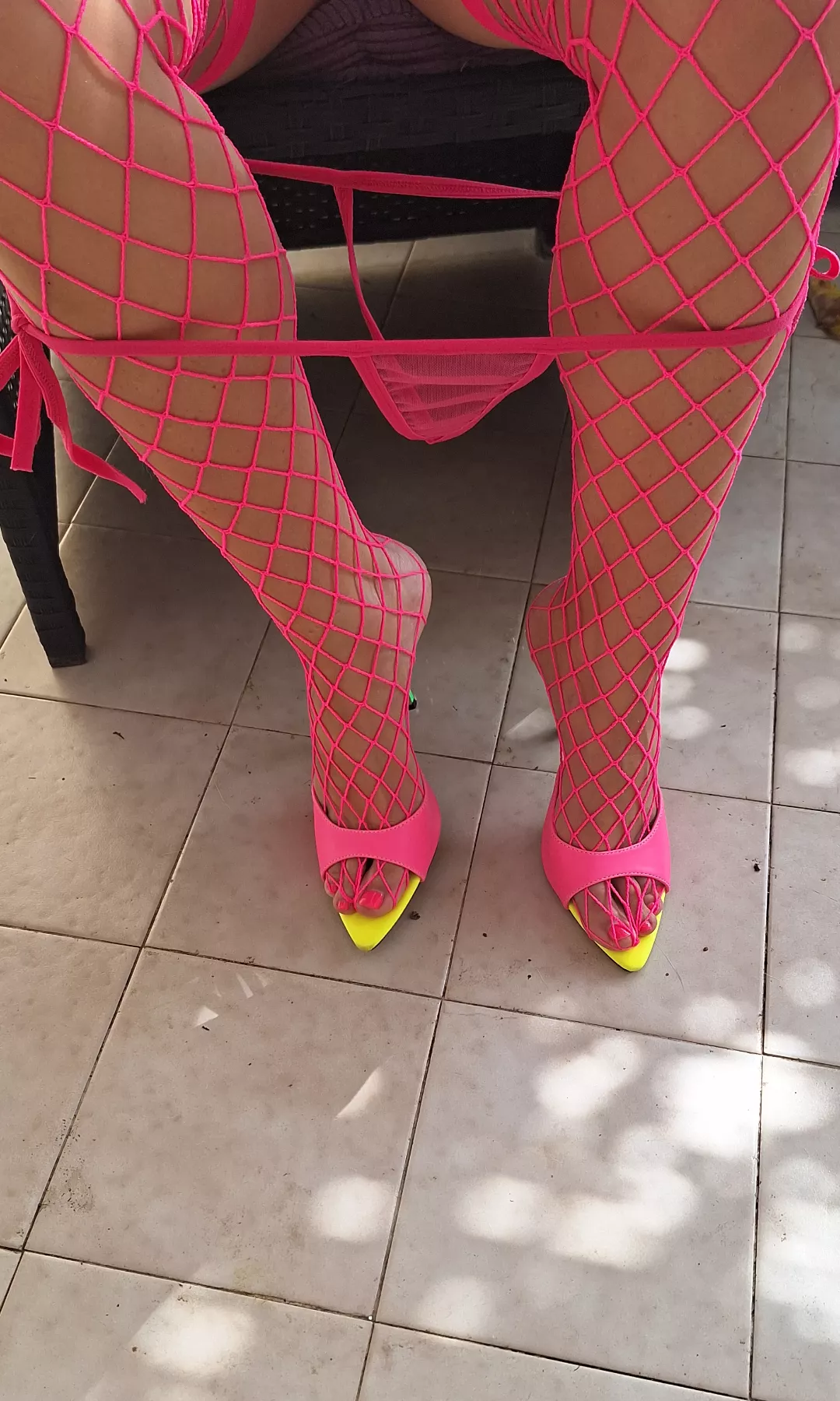 Barbie girl [F](OC) posted by oksanasexyfeet