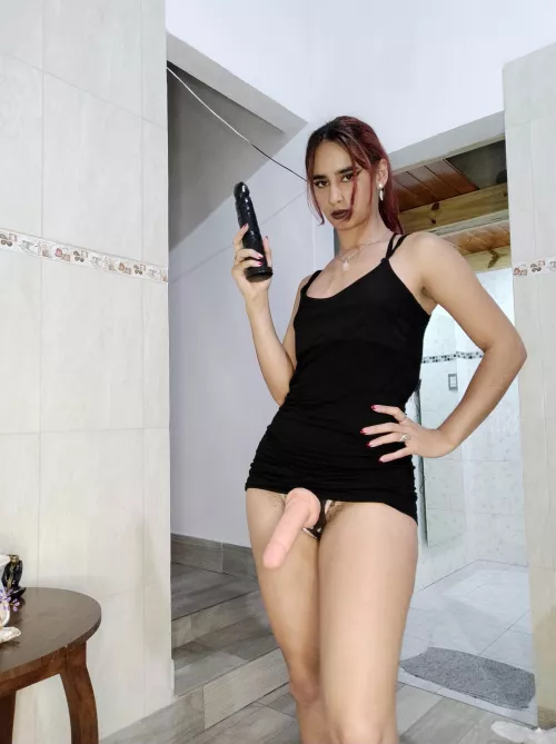 Choose which one will be inside your ass first, or both together, even your mouth at the same time. by goddes_cami4885