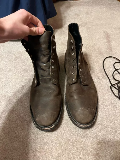 Cleaning salt stains from boots by Ok_Leopard5006