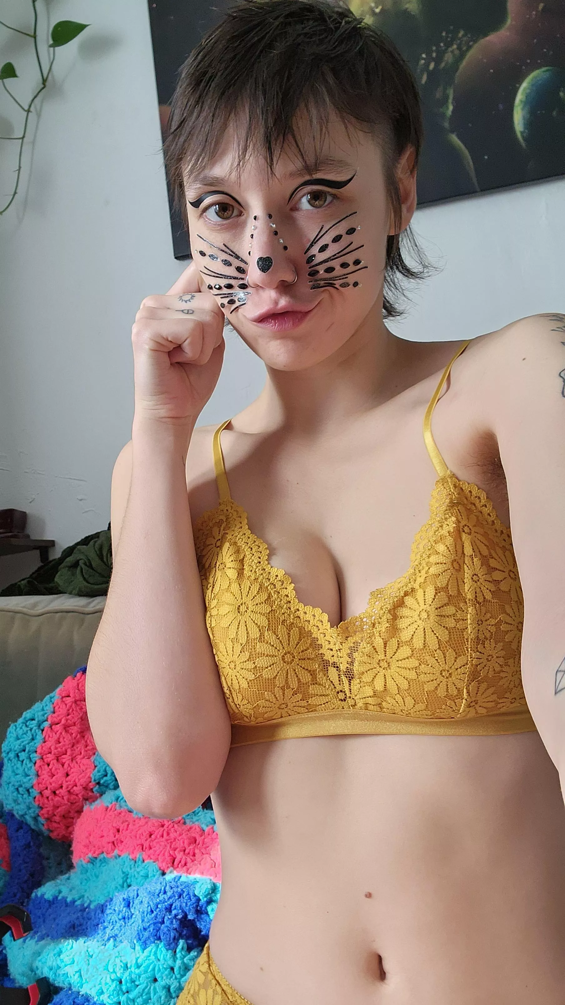 Enby kitty looking for milk (they/them) posted by DaeAnnKnight