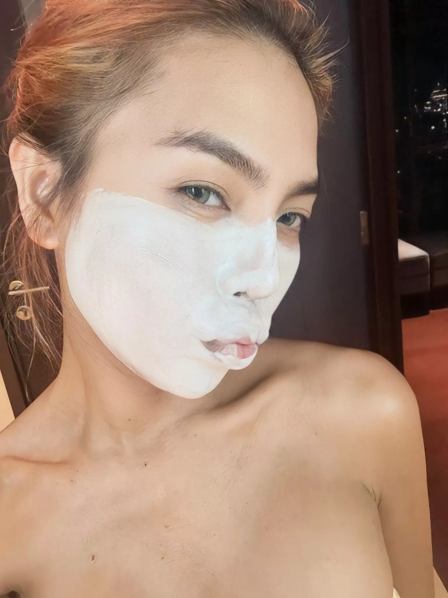 First word that comes to your mind? 😏 posted by essanirvana