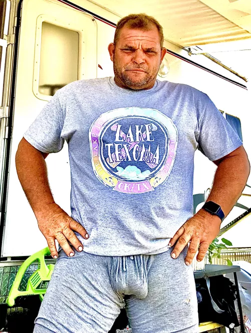 Friday bulge by Djstrps