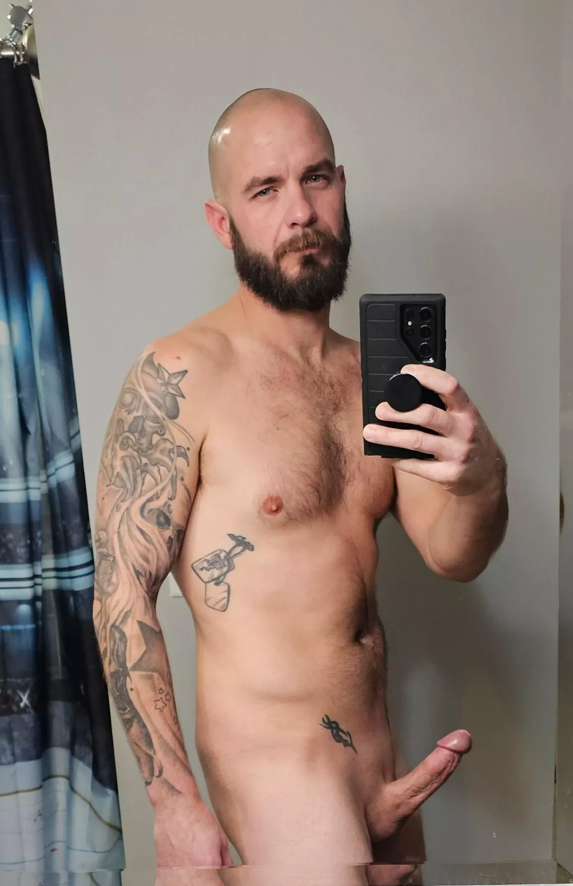 Gonna be cold this weekend, let's keep each other warm with our body heat! 😈 posted by Urnextdoorneighbors