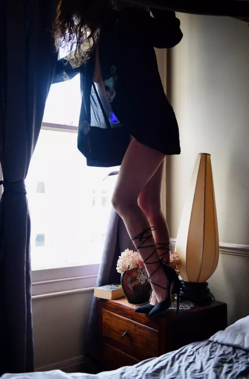 good night OC by MalinaWhispers