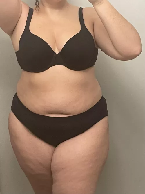 Happy Friday by TaeraP