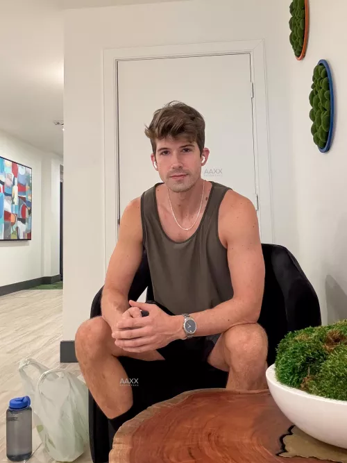 Here's another one for y'all by AaronPaxx