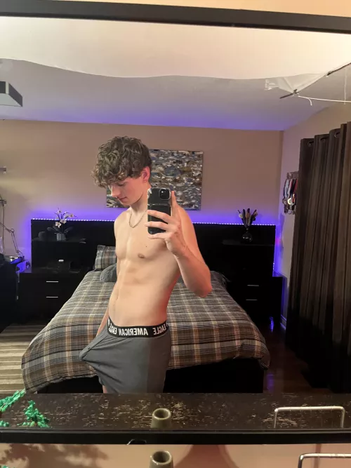 i always get so horny after the gym by trivial_means