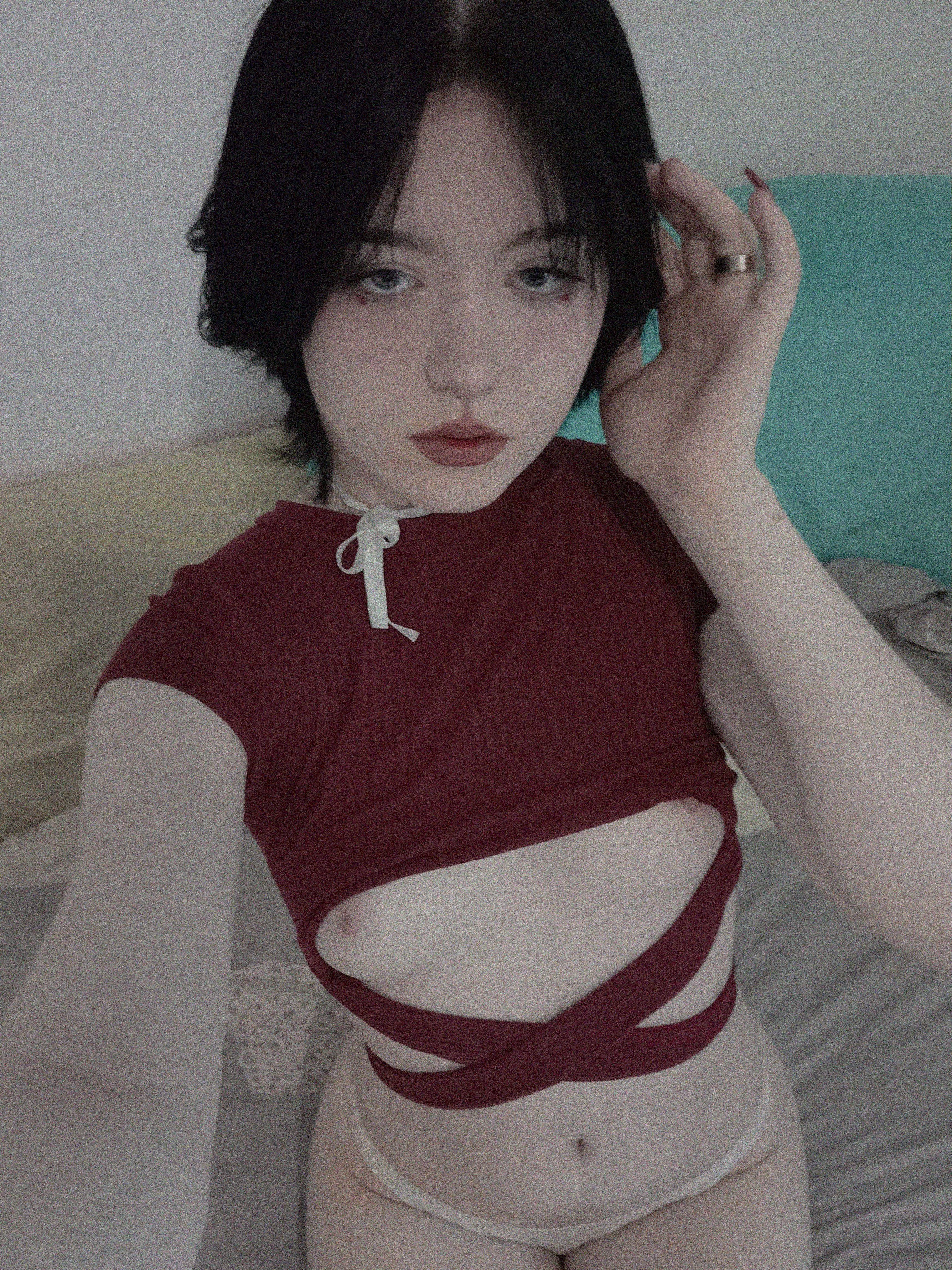 I don’t have a boyfriend because they get weird about my small boobs, I hope you approve 🥺 posted by CurveAcrobatic1279