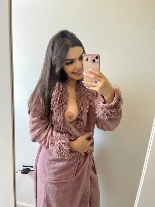 ill make your day better with this body by FancyTracy