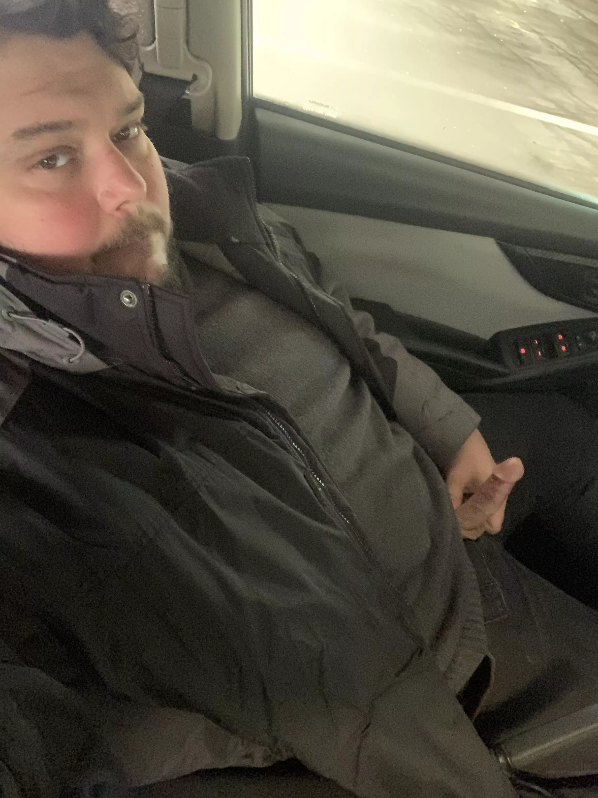 I’m ready to burst posted by lotiroafuera