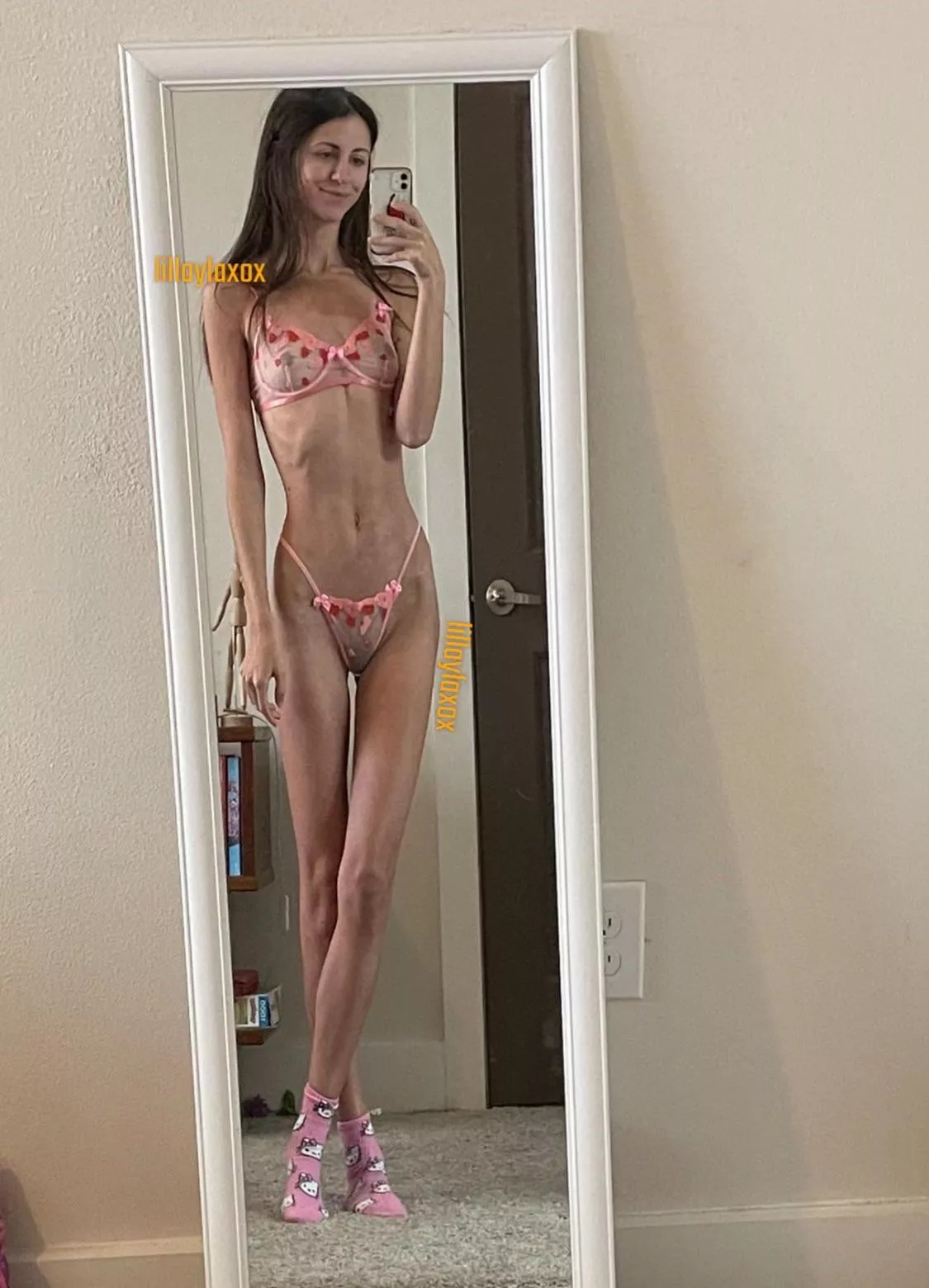 just something to slide your legs between posted by lilLaylaXOX